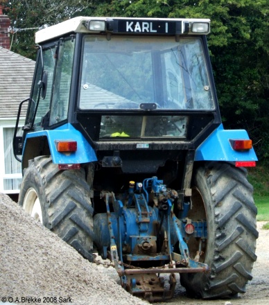 Sark tractor KARL 1.jpg (105 kB)