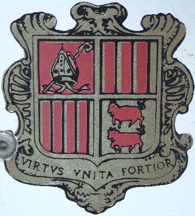 Andorra coat-of-arms former style.jpg (56 kB)