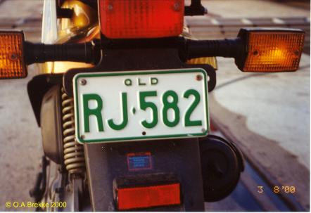 Australia Queensland former motorcycle series RJ·582.jpg (22kB)