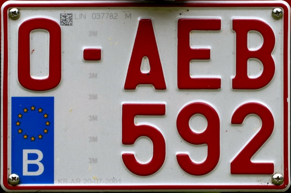 Belgium oldtimer series close-up O-AEB-592.jpg (107 kB)