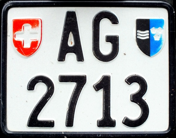 Switzerland motorcycle series close-up AG 2713.jpg (113 kB)