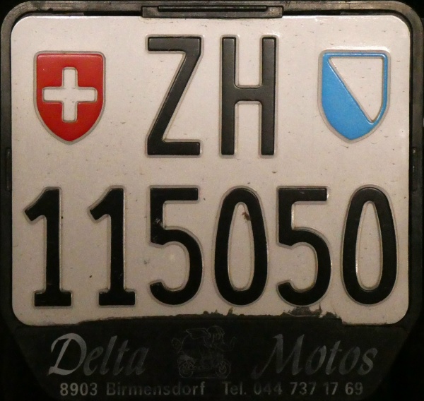 Switzerland motorcycle series close-up ZH 115050.jpg (148 kB)