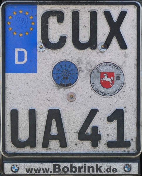 Germany normal series motorcycle close-up CUX UA 41.jpg (179 kB)