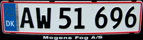 Denmark former normal series close-up AW 51696.jpg (54 kB)