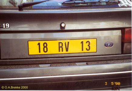 France former normal series rear plate 18 RV 13.jpg (23 kB)