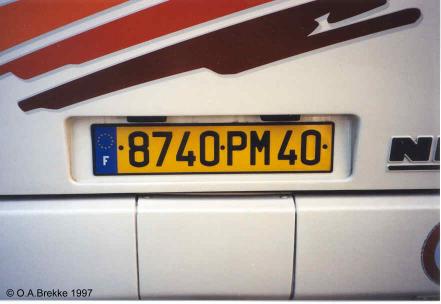 France former normal series rear plate 8740 PM 40.jpg (19 kB)
