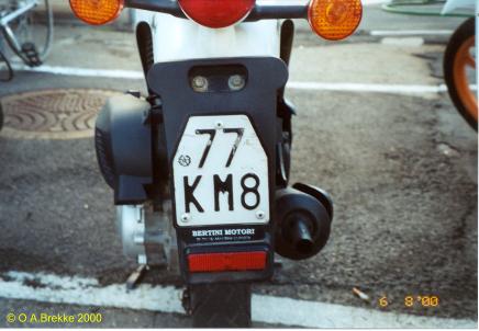 Italy former moped series 77 KM8.jpg (25 kB)