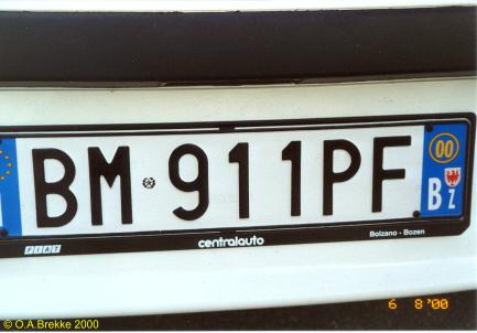 Italy normal series rear plate BM 911 PF.jpg (21 kB)