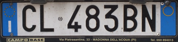 Italy normal series rear plate close-up CL 483 BN.jpg (43 kB)