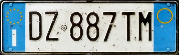 Italy normal series front plate close-up DZ 887 TM.jpg (57 kB)