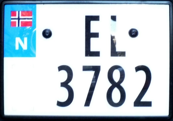 Norway electrically powered four numeral series former style close-up EL 3782.jpg (62 kB)