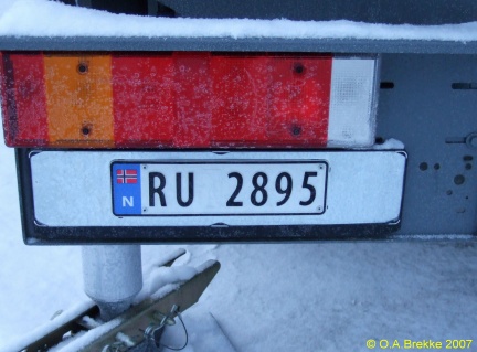 Norway four numeral series former style RU 2895.jpg (64 kB)
