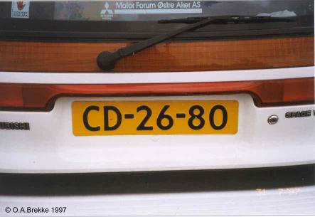 Netherlands diplomatic series former style CD-26-80.jpg (19 kB)