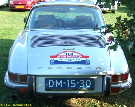 Netherlands pre-1973 car series DM-15-30.jpg (88 kB)