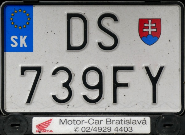 Slovakia former motorcycle series close-up DS 739 FY.jpg (129 kB)