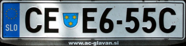 Slovenia normal series former style close-up CE E6-55C.jpg (46 kB)