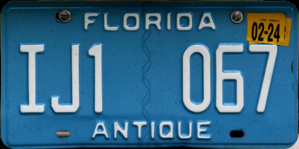 USA Florida antique vehicle series close-up IJ1 067.jpg (80 kB)