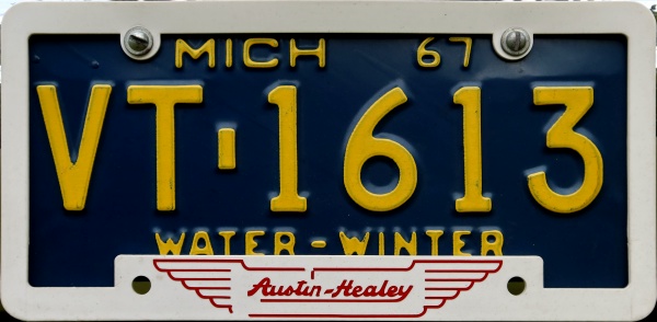 USA Michigan former normal series YOM plate close-up VT-1613.jpg (86 kB)
