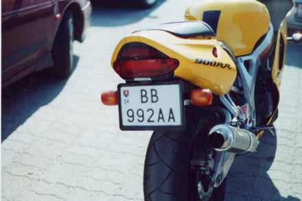 Slovakia former normal series motorcycle BB 992 AA.jpg (14 kB)