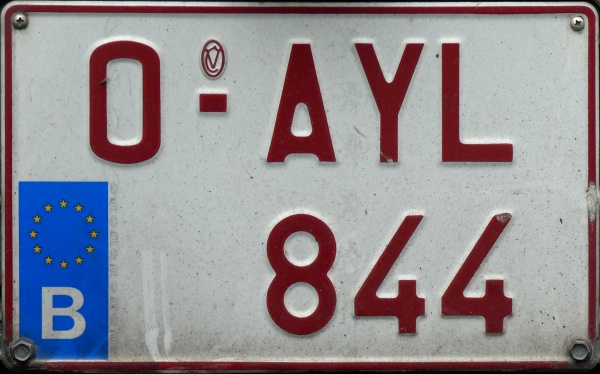 Belgium oldtimer series close-up O-AYL-844.jpg (124 kB)