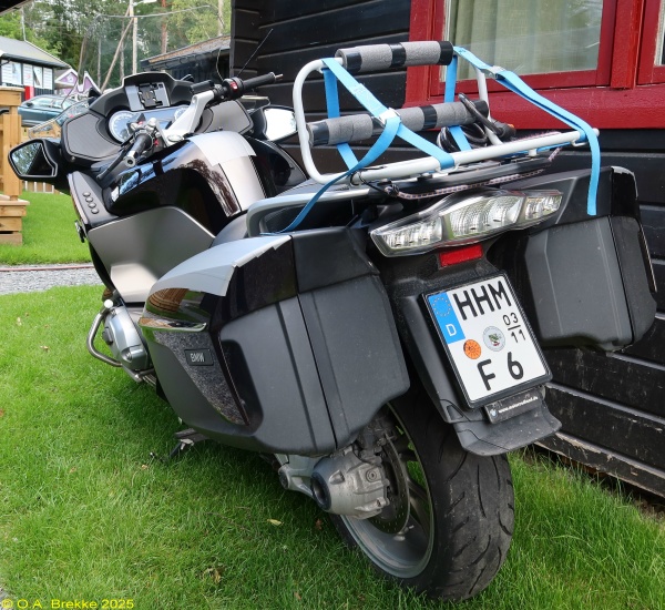 Germany seasonal motorcycle plate HHM F 6.jpg (201 kB)