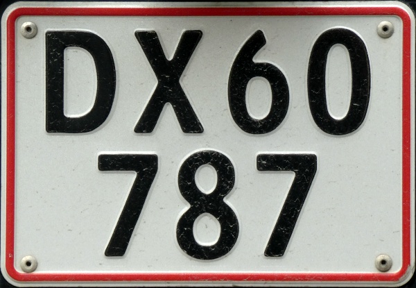 Denmark interim private car series close-up DX 60787.jpg (131 kB)