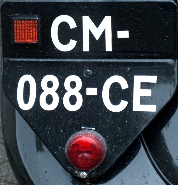 France normal series antique vehicle close-up CM-088-CE.jpg (135 kB)