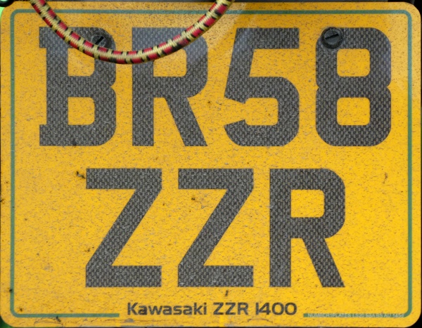 Great Britain personalised series motorcycle close-up BR58 ZZR.jpg (195 kB)