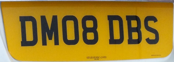 Great Britain personalised series rear plate close-up DM08 DBS.jpg (52 kB)