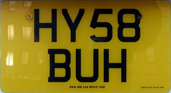 Great Britain normal series rear plate American size close-up HY58 BUH.jpg (60 kB)