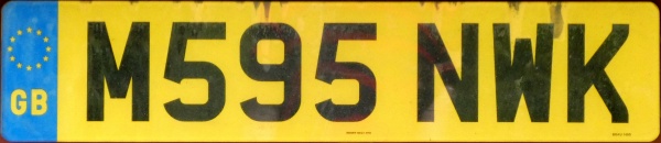 Great Britain former normal series rear plate close-up M595 NWK.jpg (68 kB)