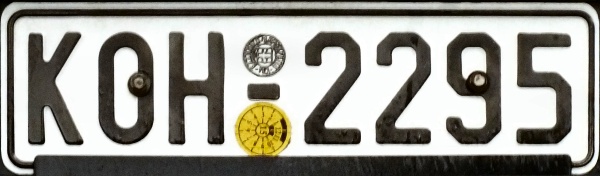 Greece normal series rear plate former style close-up KOH-2295.jpg (51 kB)