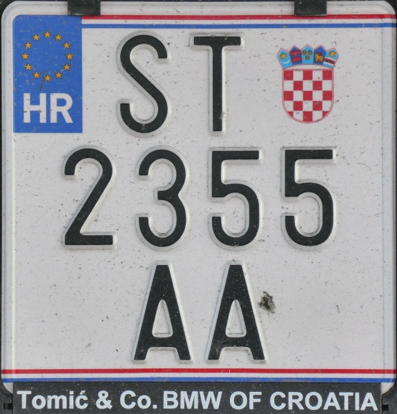 Croatia normal series motorcycle former style close-up ST 2355-AA.jpg (169 kB)