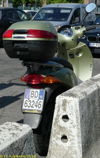 Italy motorcycle series BD 63246.jpg (153 kB)