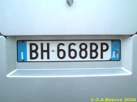 Italy normal series rear plate BH 668 BP.jpg (19 kB)