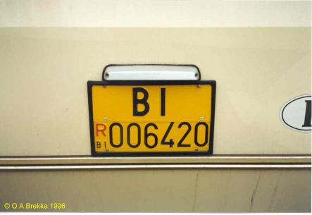 Italy former trailer repeater plate BI R 006420.jpg (16 kB)