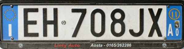 Italy normal series rear plate close-up EH 708 JX.jpg (51 kB)