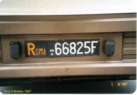 Italy former normal series rear plate ROMA 66825F.jpg (19 kB)
