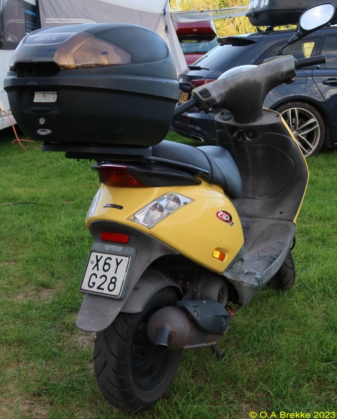 Italy moped series X6Y G28.jpg (153 kB)