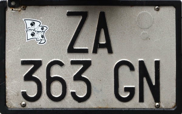 Italy normal series rear plate former style ZA 363 GN.jpg (115 kB)