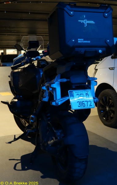 Ireland normal series motorcycle 251-D-31672.jpg (91 kB)