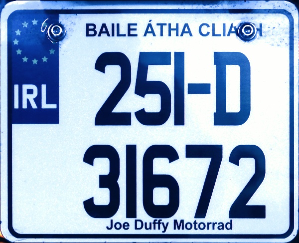 Ireland normal series motorcycle 251-D-31672.jpg (149 kB)