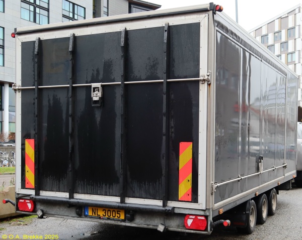 Luxembourg personalised within the normal series NL 3005.jpg (129 kB)
