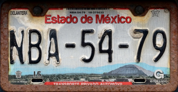 Mexico Distrito Federal former normal series rear plate close-up NBA-54-79.jpg (114 kB)