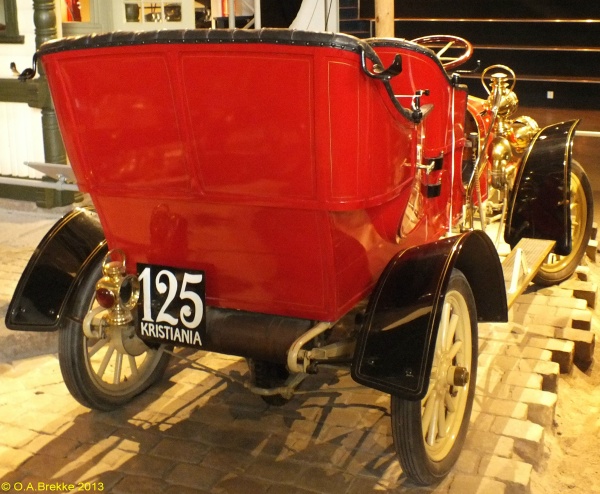 Norway antique vehicle series 125.jpg (143 kB)