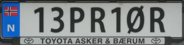 Norway personalised series close-up 13PR1ØR.jpg (63 kB)