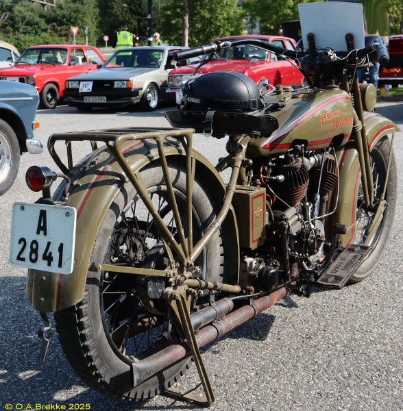 Norway antique vehicle series A-2841.jpg (240 kB)