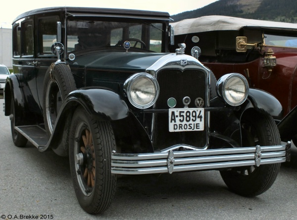 Norway antique vehicle series taxi A-5894.jpg (115 kB)