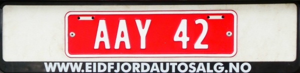 Norway trade plate series close-up AAY 42.jpg (68 kB)