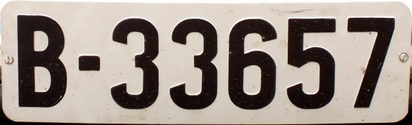 Norway antique vehicle series close-up B-33657.jpg (44 kB)